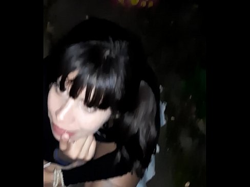 ❤️ 在街上腫脹的陰莖以換取糖果 ☑ 色情視頻 在我們 ﹏